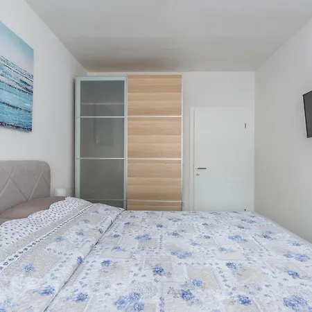 Natalija1 Apartment