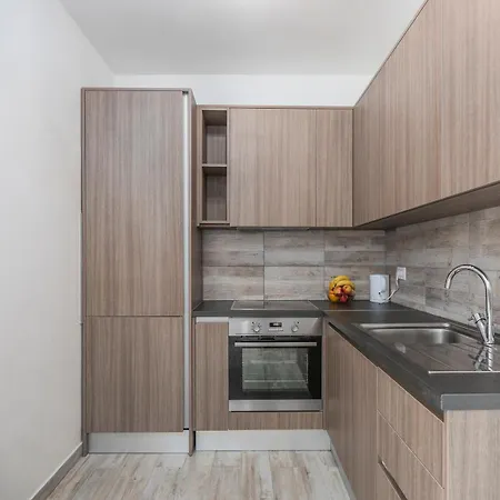 Apartment Natalija1 *