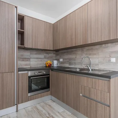 Apartment Natalija1 *