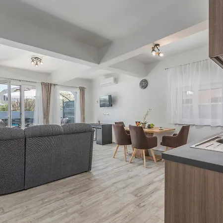 Natalija1 Apartment Porec