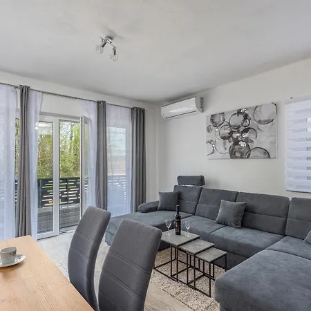 Natalija1 * פורץ