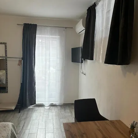 Natalija1 Apartman *