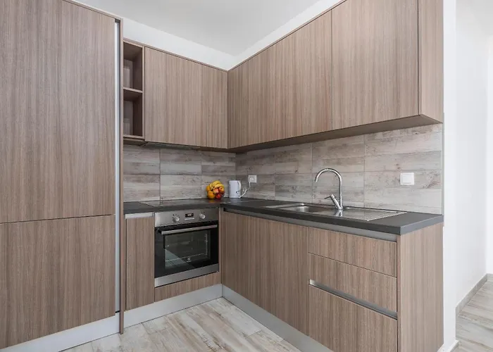 Apartment Natalija1 *